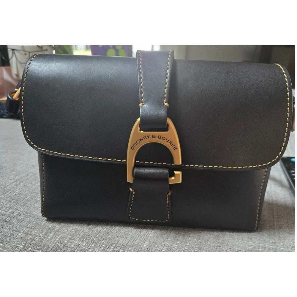 Dooney & Bourke Black Leather Equestrian Bag Gold Buckle Contrast Stitch